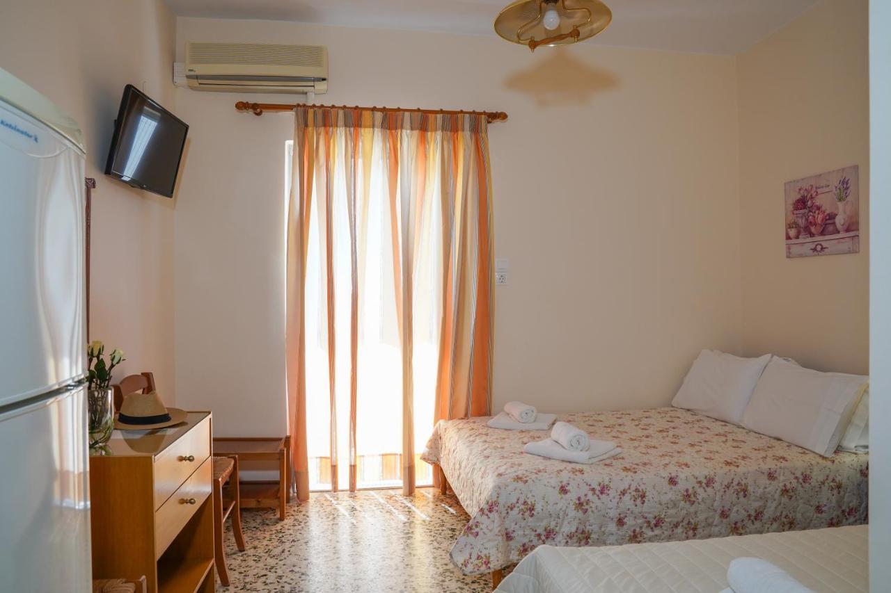 Akrogiali Beach Rooms Amarynthos Luaran gambar