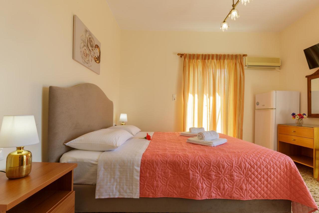 Akrogiali Beach Rooms Amarynthos Luaran gambar